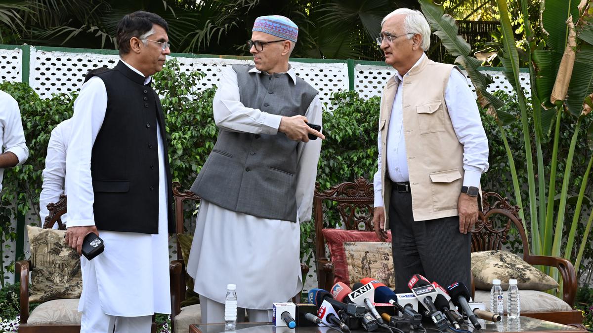 With Deadline Approaching, Congress and NC Grapple with Seat Sharing Disputes in J&K