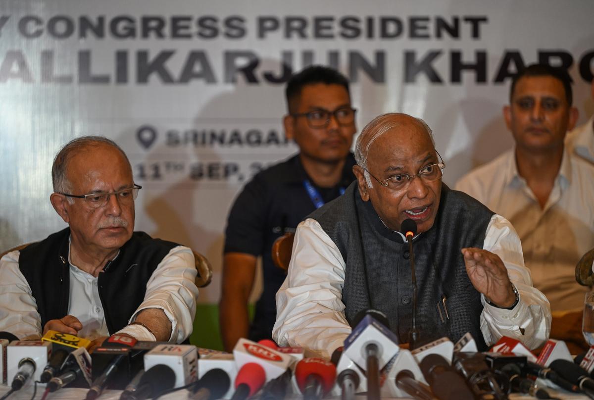 Kharge Promises Bicameral Legislature for J&K Post-Statehood Restoration