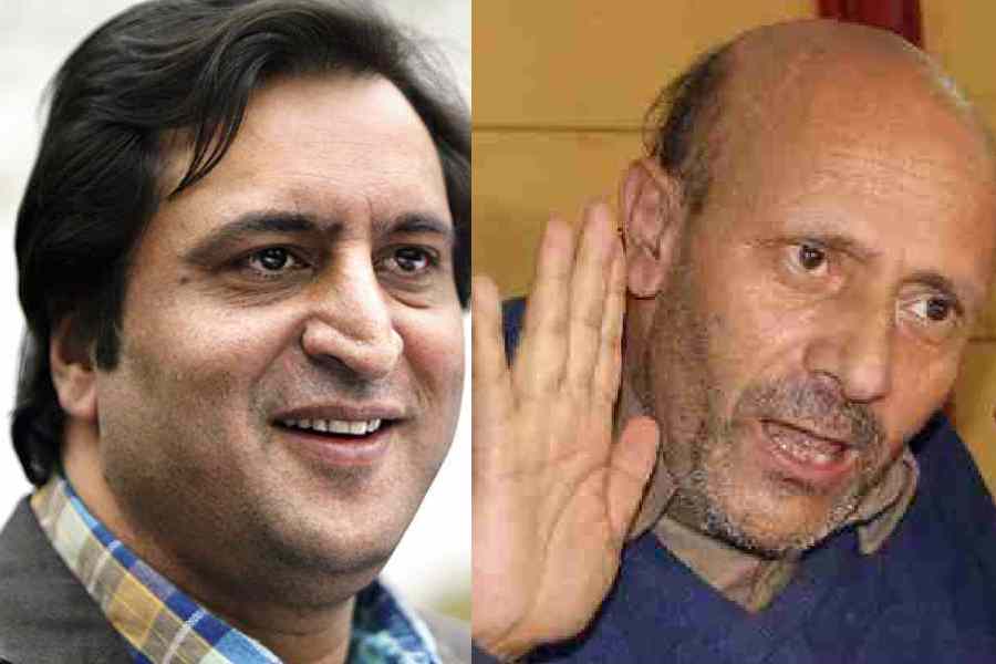 Engineer Rashid's Bail Extension Sparks Sajad Lone's Call for Ordinary Accused Bail