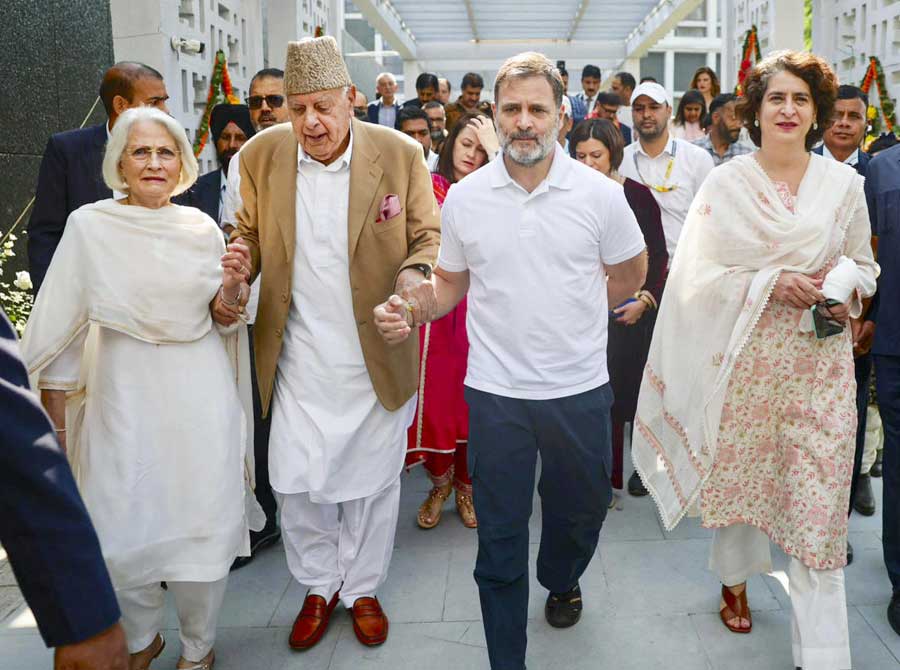 Strategic Move: Congress Takes Wait-and-Watch Stance in J&K