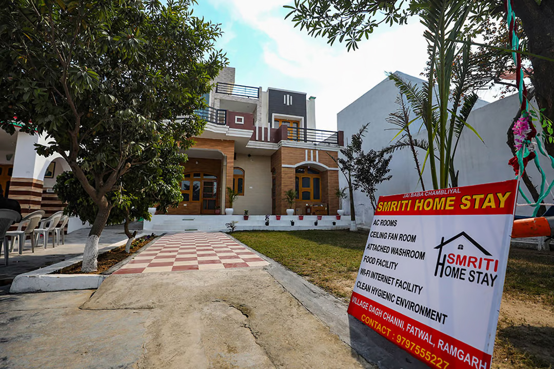 Border Tourism Transforms Samba: Economic Boon for Local Residents