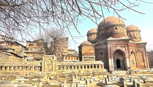 Kashmir's Sufi Soul: Ancient Monuments Reflect a More Accommodative Islam