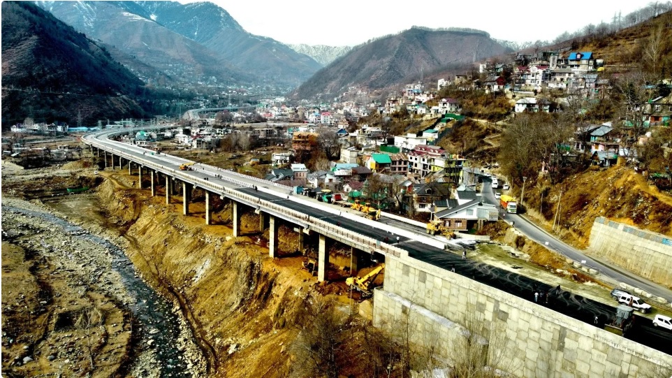 Banihal Bypass Completed: 4-Lane Traffic to Open Within 15 Days