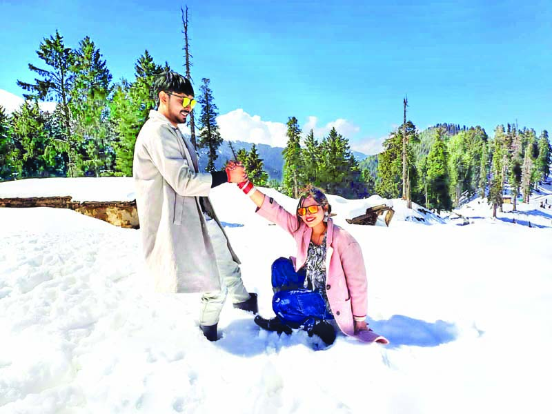 From Slopes to Spectacle: Skiing Takes Center Stage at Guldanda
