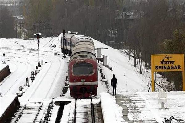 Kashmir Awaits: Decades of Patience and a Ride Full of Expectations