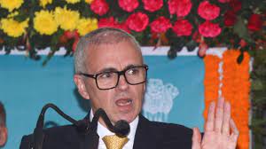 Omar Abdullah Mocks INDIA Bloc: 'Aur Lado Aapas Mein' Amid Delhi Poll Results