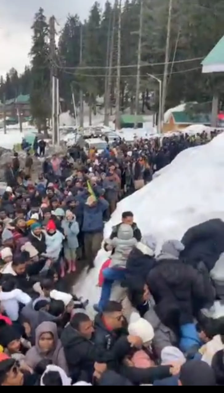 KCCI Sounds Alarm: Mismanagement at Gulmarg Gondola Threatens Tourism Experience