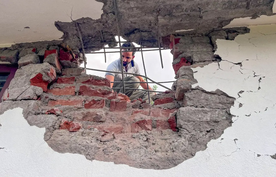 Echoes of War: Pakistani Shelling Leaves Death & Despair in Poonch