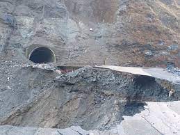 Jammu-Srinagar NH: Restored for Light Vehicles, Heavy Traffic Awaits Clearance
