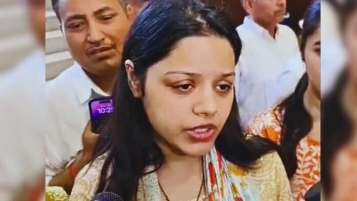 The Cost of Speaking Out: National Commission for Women Steps In After Himanshi Narwal Online Ordeal