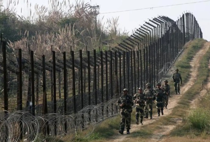 Unrelenting Fire: Pakistan's Border Shelling Enters Ninth Day, Raising Alarm Along LoC