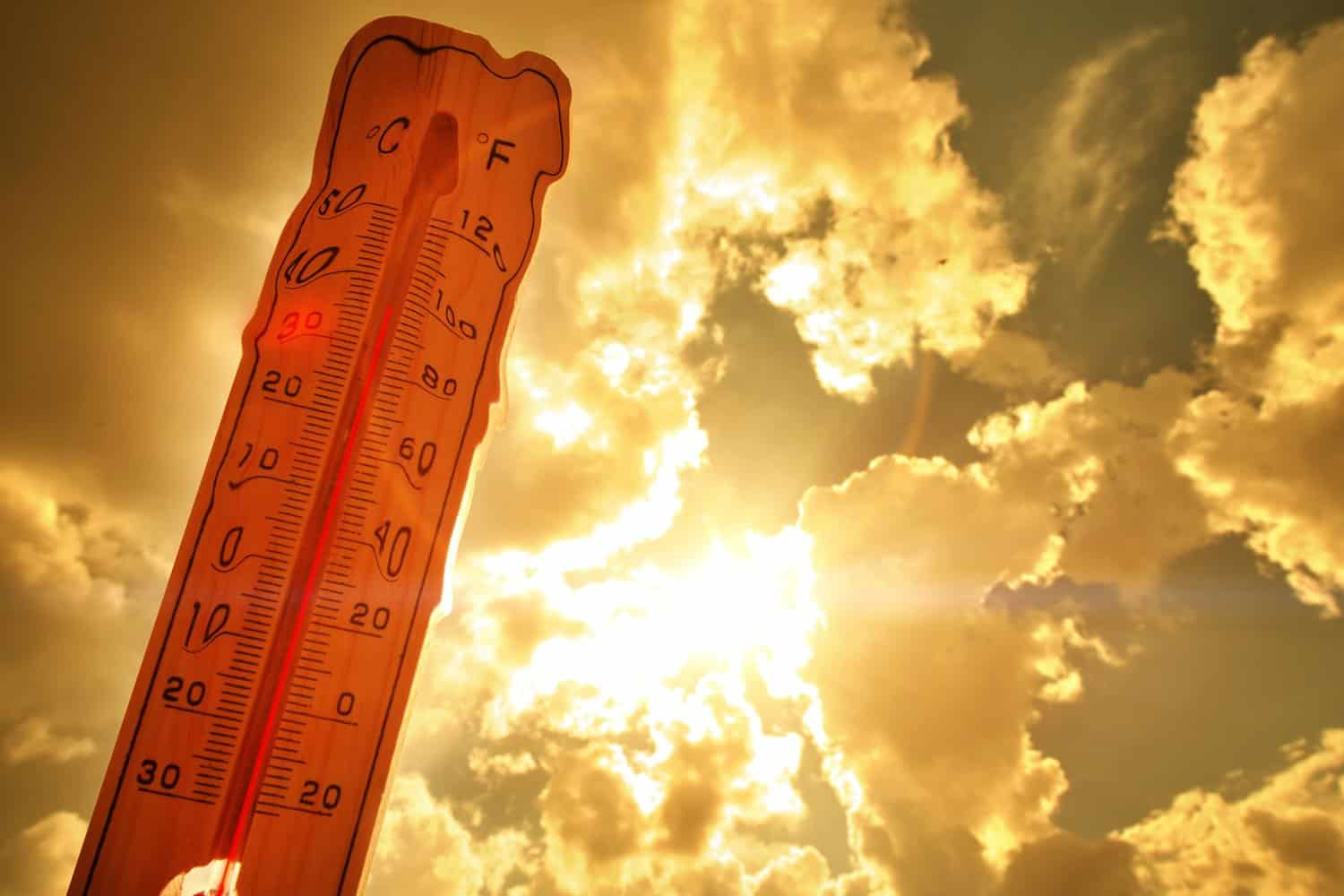 Jammu & Kashmir Reels Under Brutal Heatwave: Monsoon Relief Likely by June 20