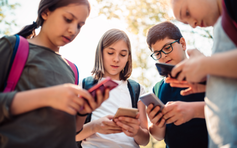 Too Young for Tech? Why Getting a Smartphone Before Age 13 May Harm a Child’s Mental Health