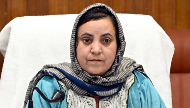 Will Kashmir’s Summer Vacation Be Extended? Sakina Itoo Hints at Decision Amid Heatwave Crisis