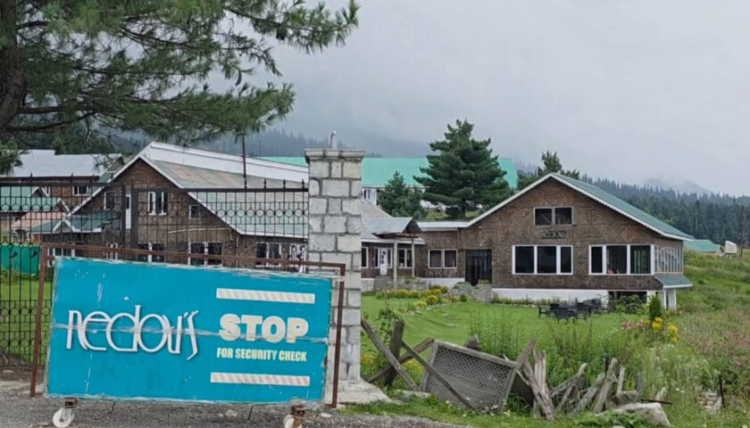 Gulmarg Lease Row Deepens as CM, L-G Submit Contradictory Stands in High Court