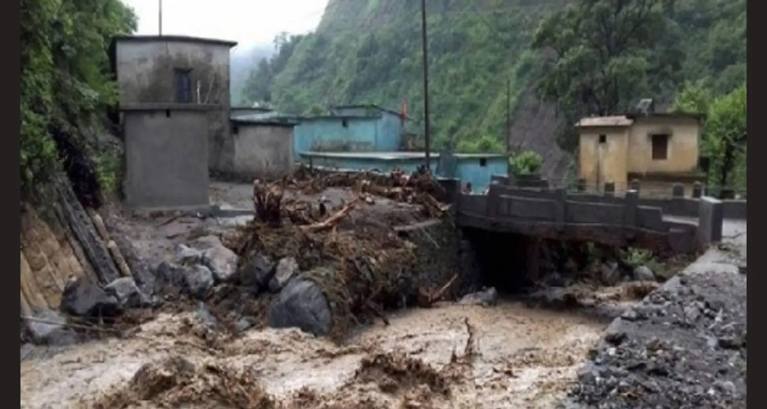 Flash Floods in Pir Panjal: Rajouri Youth, Poonch Girl Swept Away; Roads Blocked, Schools Shut