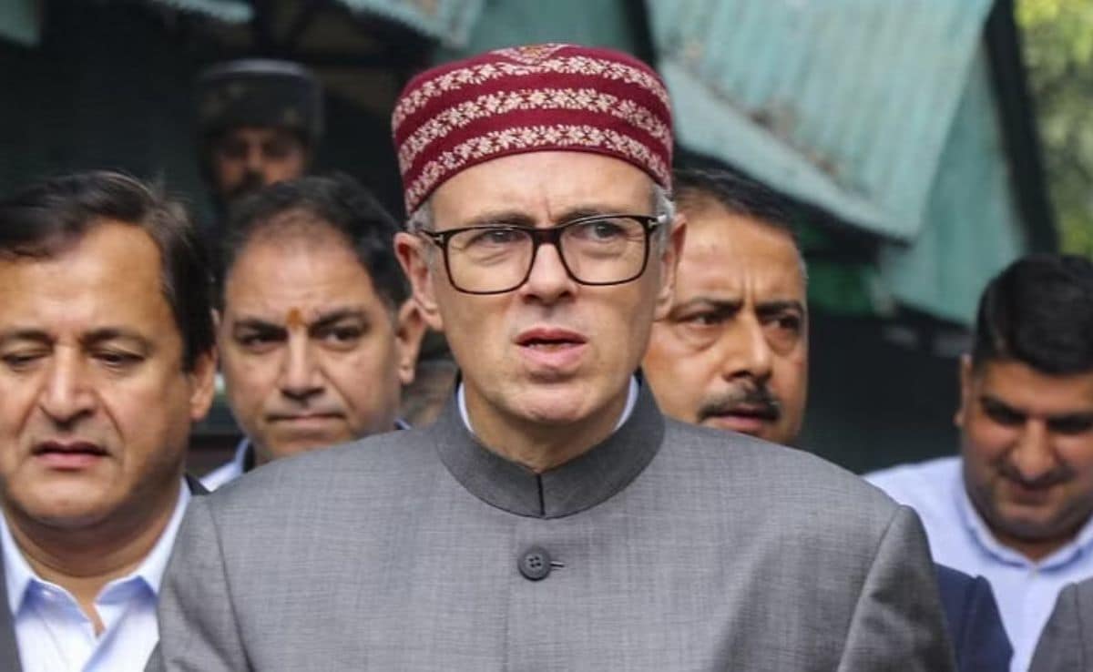 Signature Campaign on J&K Statehood: Symbolism, Strategy, or Mere Theatrics?