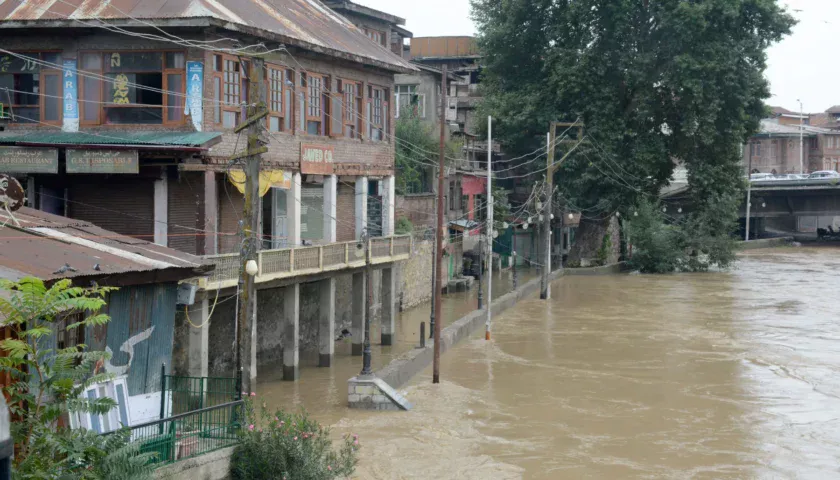 Jhelum in Crisis: Why Srinagar Still Drowns Despite Crores Spent on Flood Management