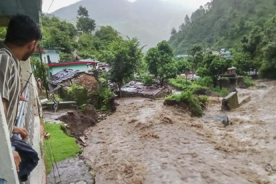 Woman Buried, Man Missing as Cloudburst Hits Chamoli, Uttarakhand: The Growing Climate Crisis in the Himalayas