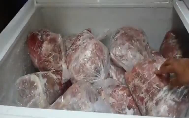 340 Kg of Unlabeled Meat Seized at Srinagar Airport: Inside Kashmir’s Risky Food Trade