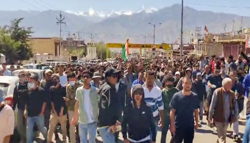 Ladakh Turmoil Sparks Alarm in Kashmir: Omar Abdullah, Mehbooba Mufti Warn of Crisis