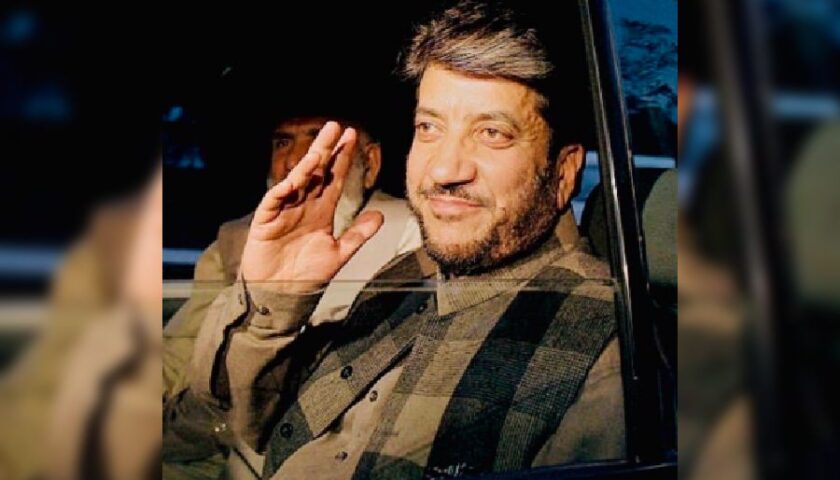 Shabir Shah Under Legal Lens: Supreme Court Seeks Custody Details in 24 Criminal Cases Amid Terror Funding Probe