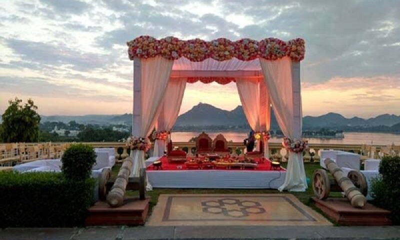 Let’s Create a New Spring: Kashmir as India’s Next Big Destination Wedding Paradise