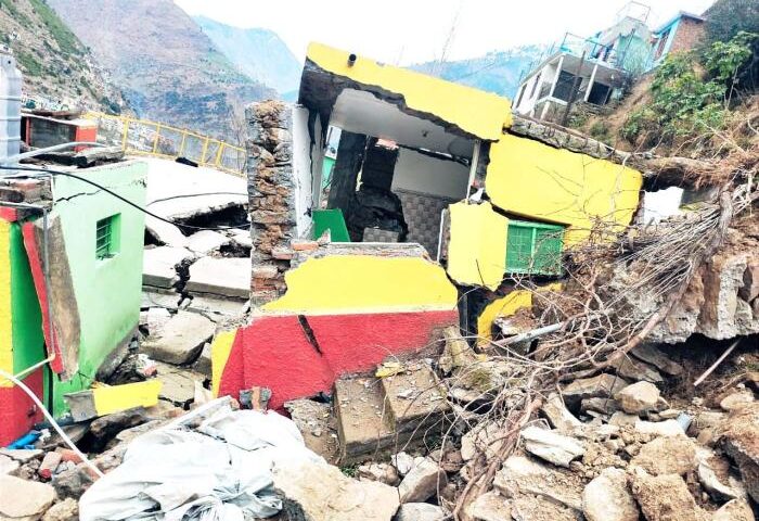 Modernisation vs Mountains: Fragile Highways and Broken Promises in Kashmir