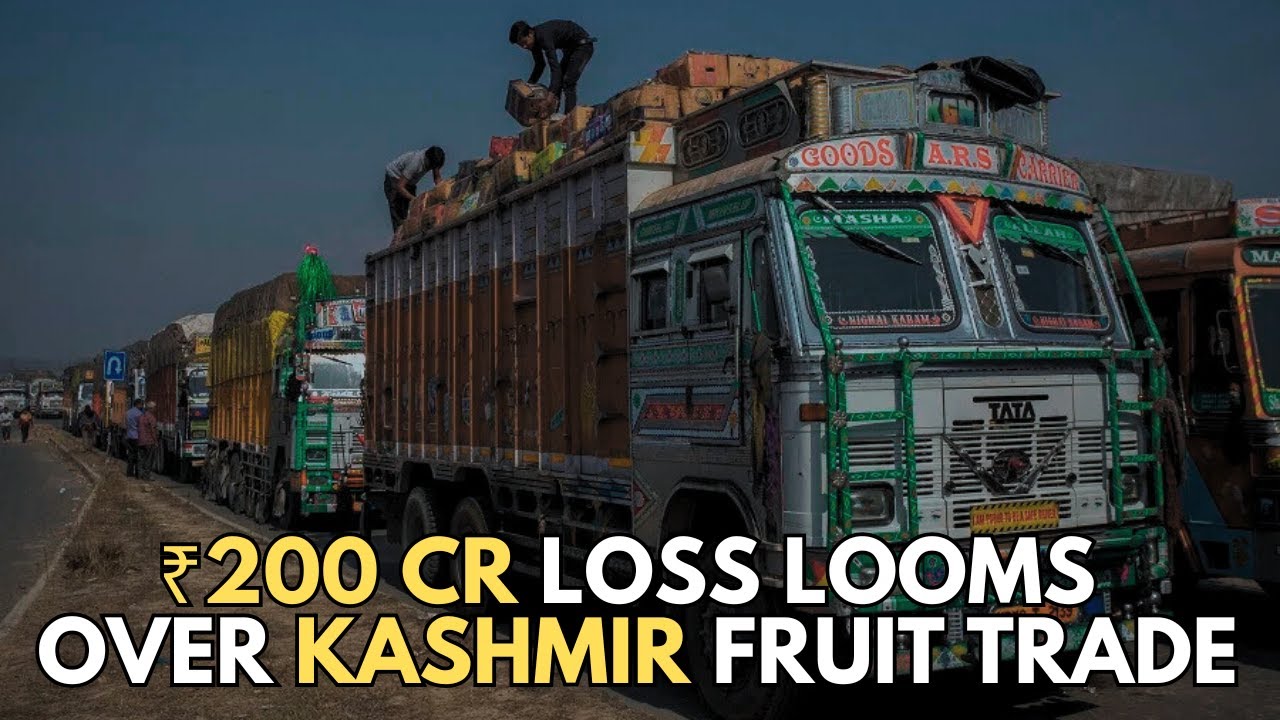 Highway Closure Pushes Kashmir’s Fruit Growers to the Brink: Losses Cross ₹200 Crore