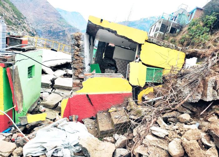 Modernisation vs Mountains: Fragile Highways and Broken Promises in Kashmir