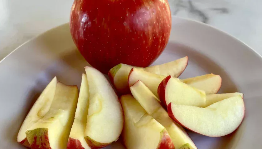 Eating Apples for Weight Loss: The Ultimate Guide to Shedding Pounds Naturally