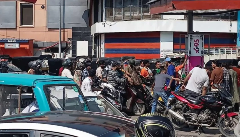 Fuel Panic Grips Kashmir Amid NH-44 Disruption: Officials Urge Calm