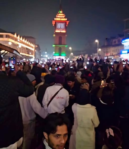 Festive Tourism Surge Kicks Off 2026 in Jammu & Kashmir as Srinagar, Gulmarg and Vaishno Devi See Record Footfall