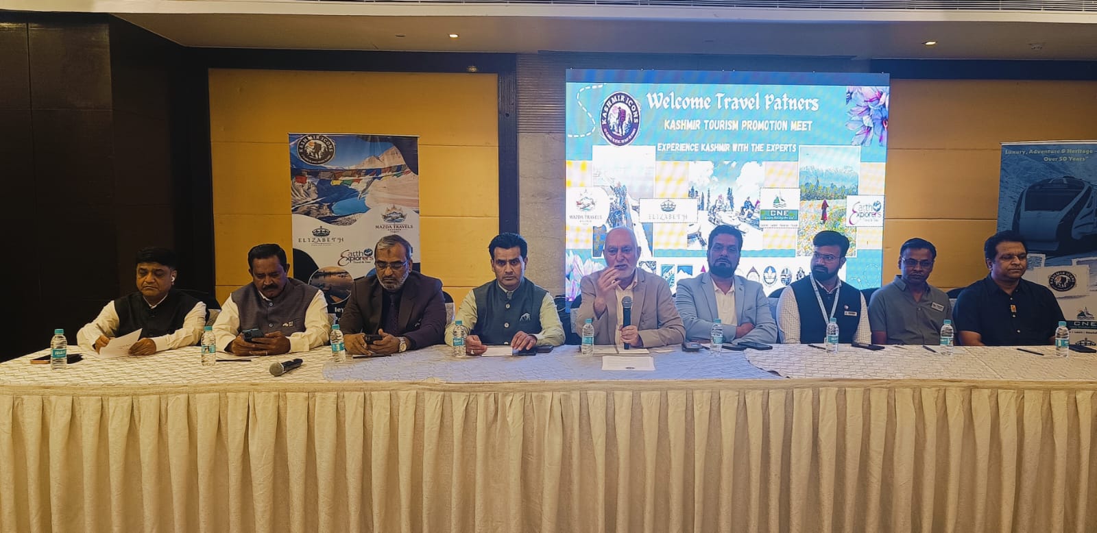 'Chalo… Chalo Kashmir!': Kashmir Icon’s Emotional Call in Pune Rekindles People-to-People Bonds