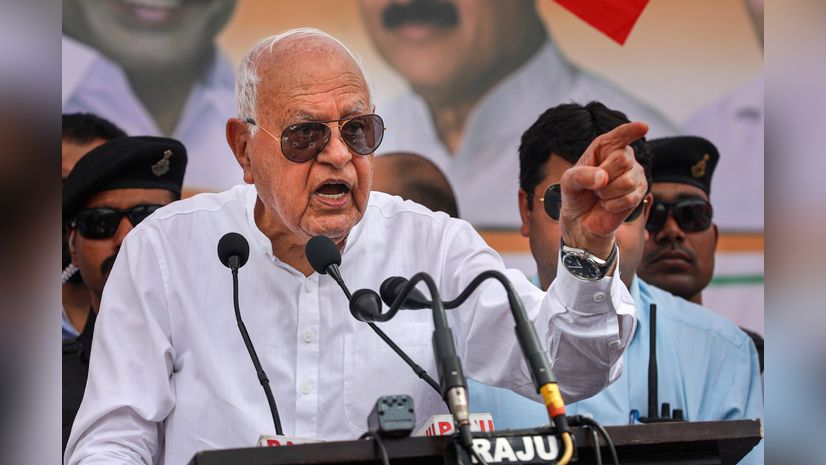 Farooq Abdullah Reiterates Demand for J&K Statehood, Calls It ‘Constitutional Right’