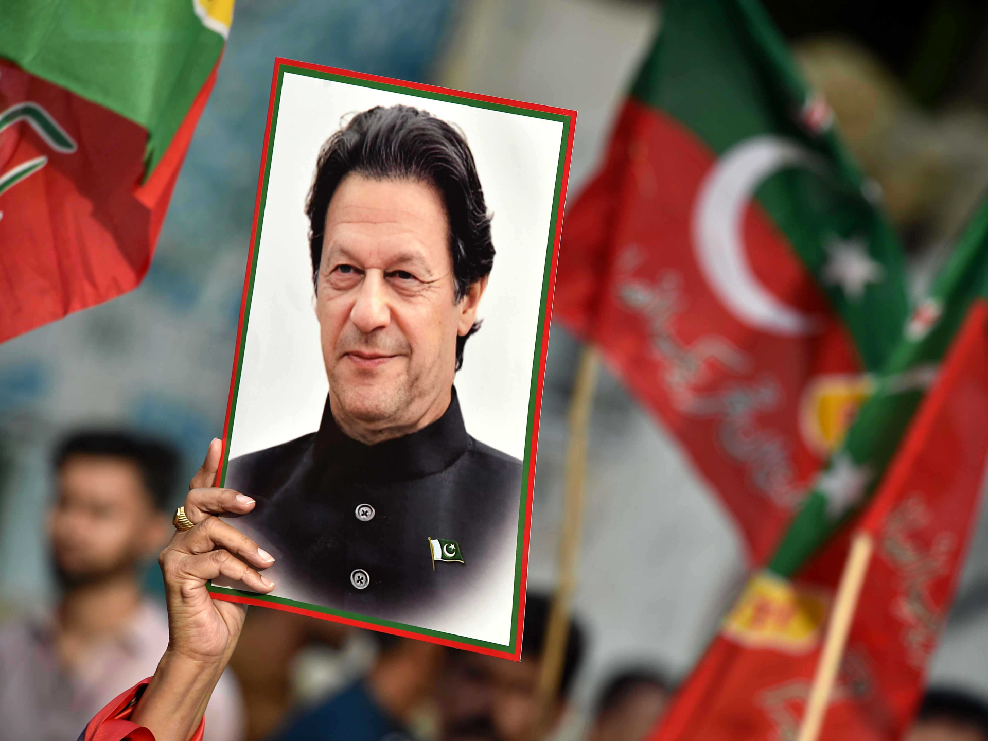 Imran Khan Vision Loss in Jail: Health Crisis, Solitary Confinement, Political Fallout Explained