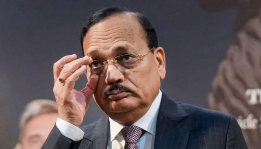 CJI Kant’s ‘Cockroaches’ Remark on Unemployed Youth, Activists Triggers Debate on Judiciary and Dissent