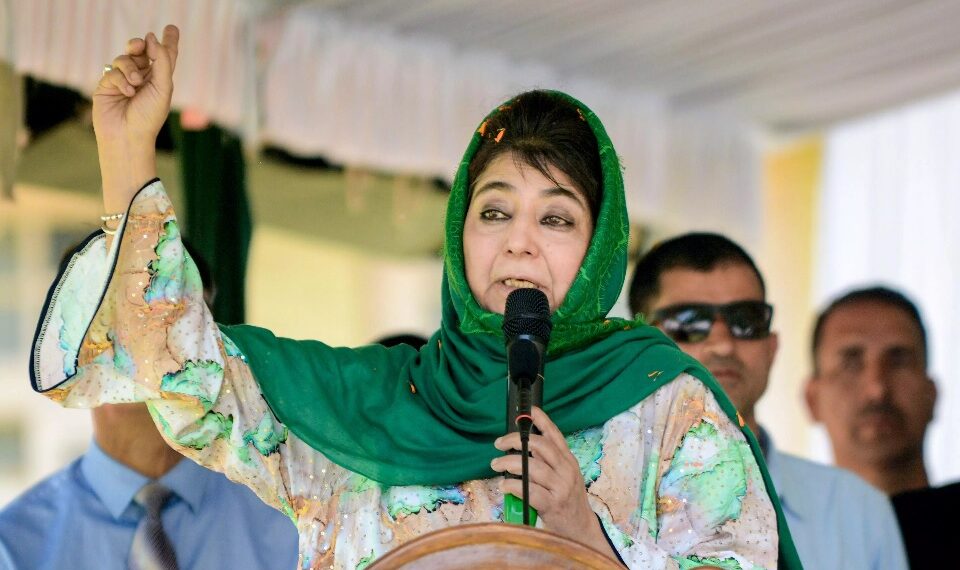 Mehbooba Mufti Calls for United Political Front in J&K on ‘Ladakh Model’