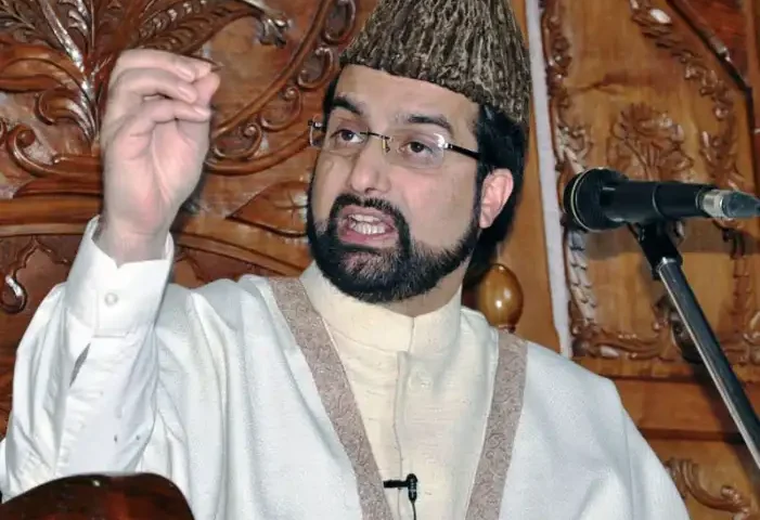 Mirwaiz Umar Farooq Calls for Masjids, Khanqahs and Imambaras to Become Centres of Social Reform in Kashmir
