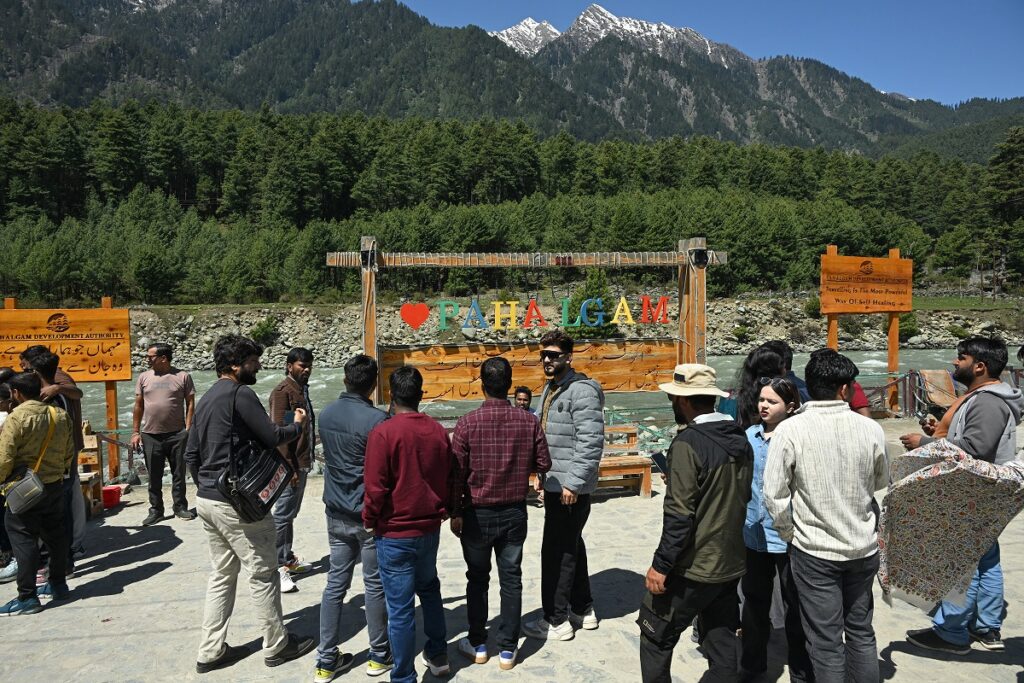 Pahalgam Tourism Revival 2026: Over 10 Lakh Visitors Return to Kashmir’s Iconic Hill Station After Tragedy
