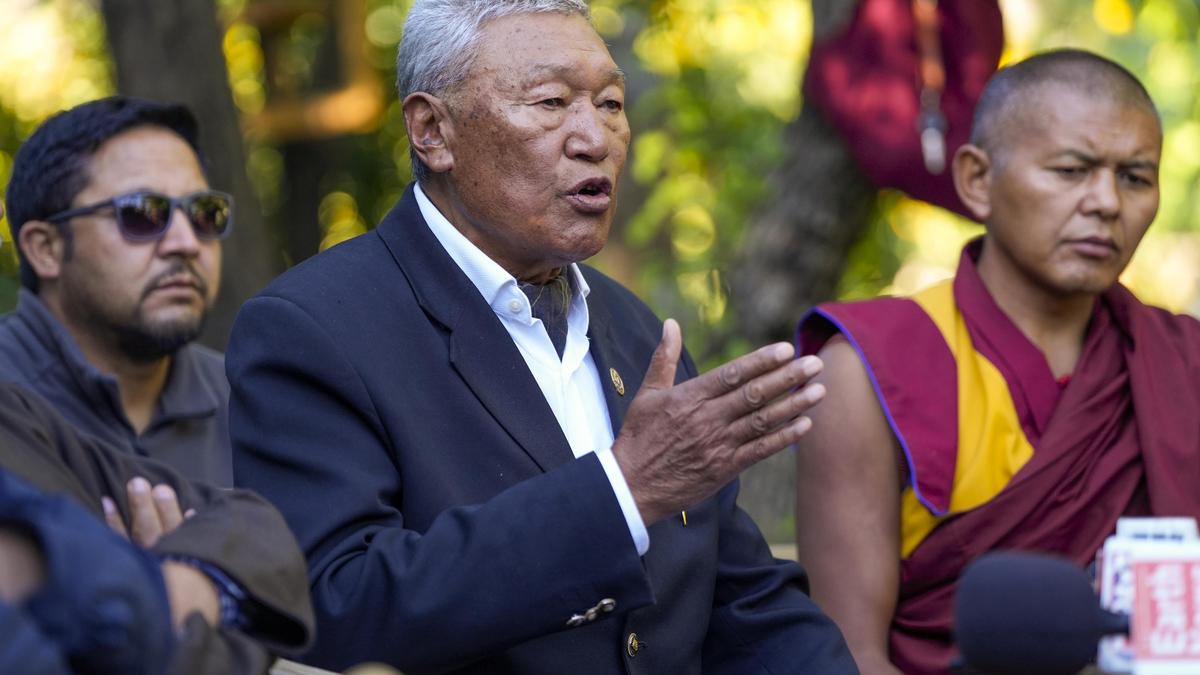Leh Apex Body Refuses to Sign MHA Minutes Over APR Clause Omission: Fresh Flashpoint in Ladakh’s Autonomy Debate