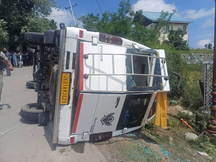 Pahalgam Road Tragedy Claims Two Lives as Tourist Bus Overturns in Tangmarg, Raising Kashmir Safety Concerns