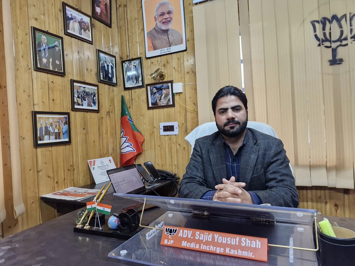 NC Targets BJP After J&K Leader Alleges Hotel Denial in Maharashtra Over Kashmiri Identity