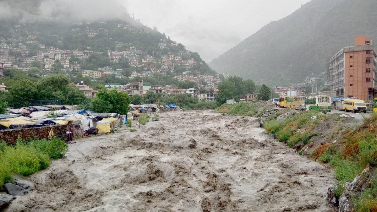 J&K Weather Update: Heatwave Continues Across Kashmir, Heavy Rain Likely From July 11; MeT Warns of Flash Floods and Landslides