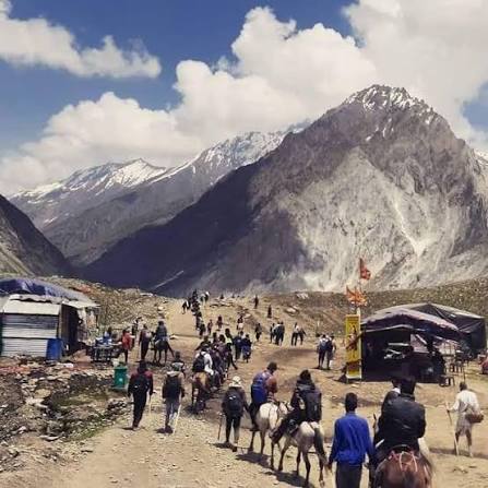 Amarnath Yatra May Get a Third Route via Drass: Can the Zojila Tunnel Transform the Sacred Pilgrimage?