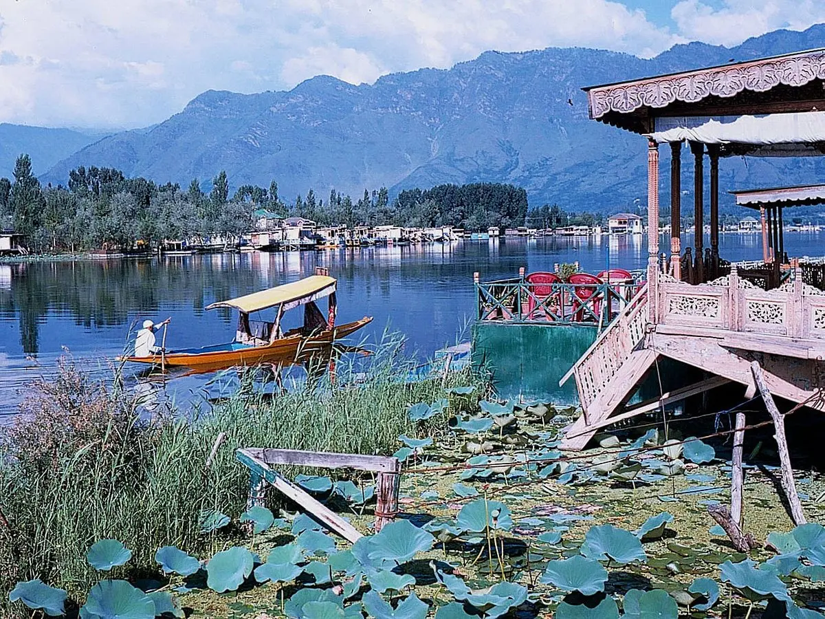 Dal Lake Filling Allegation: Why EPG Wants Satellite Mapping and Ground Verification