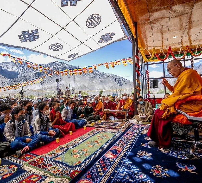 Dalai Lama Returns to Ladakh’s Devachan Campus After 32 Years, Completing a Spiritual Circle in Leh