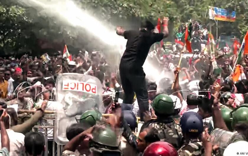 Jharkhand Exam Row Explodes: Students Clash With Police Outside Assembly as Recruitment Crisis Deepens