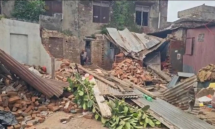 Parade Sabzi Mandi Demolition: Jammu’s Old Market Faces a New Future, But Traders Fear Losing Their Livelihoods