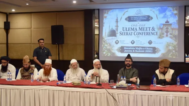 Kashmir Mosques Take Up Addiction, Suicide and Environment in New Social Reform Drive